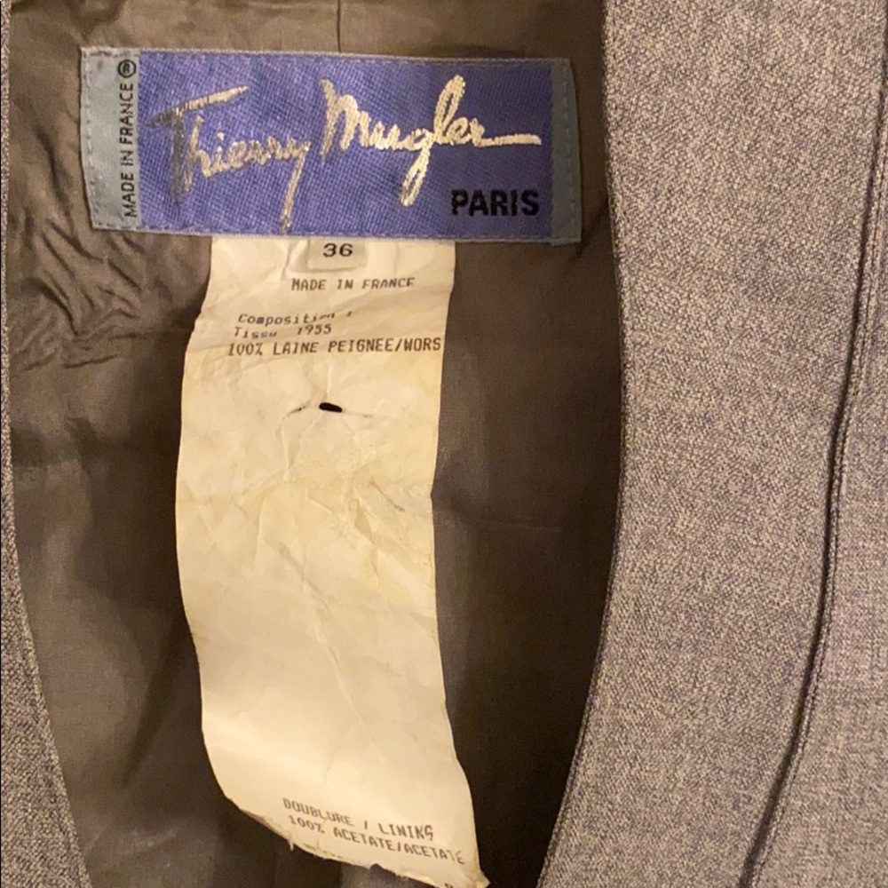 Thierry Mugler Paris tailored blazer..Vintage - Picture 2 of 11